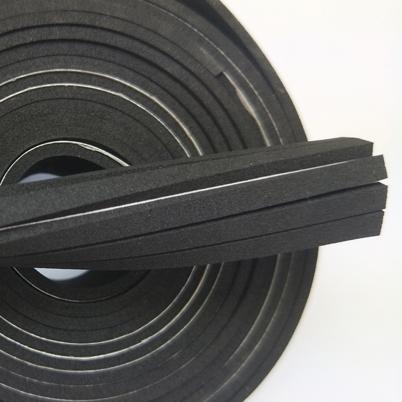 Фабриката доставя черна EPDM пяна, огнезащитна лепилна пяна, амортизираща и уплътняваща пяна може да бъде изрязана