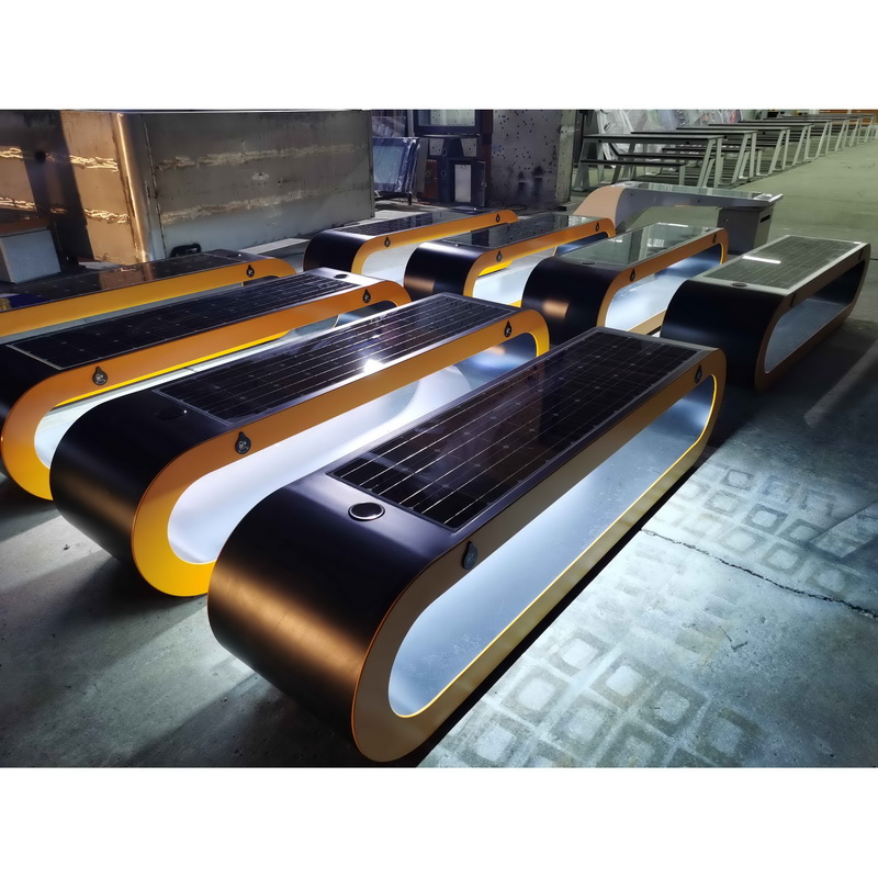 Muliti Function Wiless Зареждане на светодиоди със светла и качествена материя Solar Smart Bench