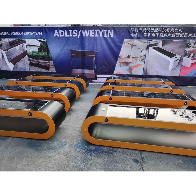 Muliti Function Wiless Зареждане на светодиоди със светла и качествена материя Solar Smart Bench