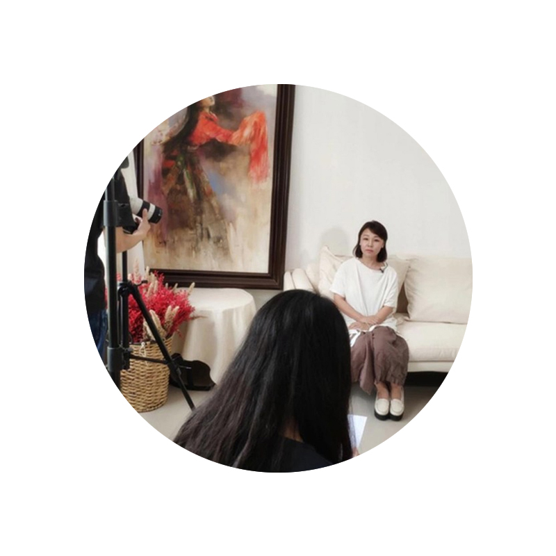 Седмица на модата в Гуангдонг!Когато снимате, погледнете модните дизайнери, държащи модата и обектива перфектно!