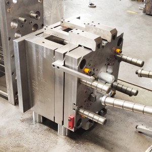 Производител Китай Персонализирана професионална инжекционна плесен, изработваща прецизна пластмасова плесен