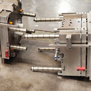 Високо гланцови най-продавани продукти Китайски производители Автомобилни прахосмукачки Пластмасова плесен