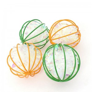 Кухо измъкна цветна топка на желязо