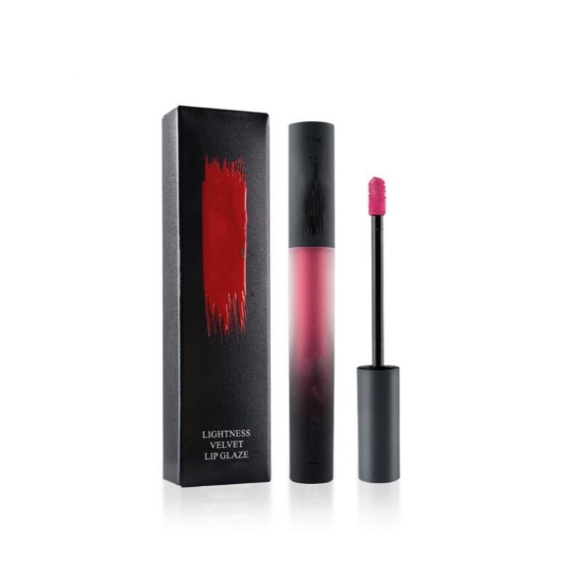 Нов суперматит Lipgloss.