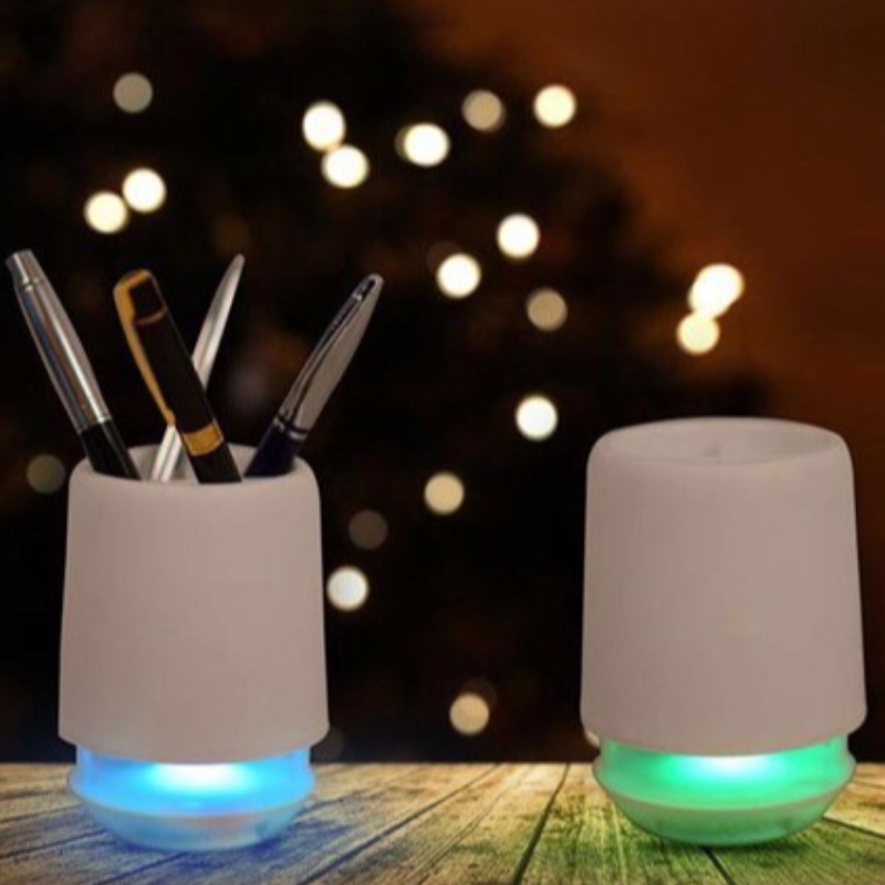 FB-BS304B Мултифункционална кутия Bluetooth високоговорител с LED осветление