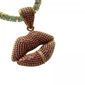 Секси червена устна инкрустирана огърлица