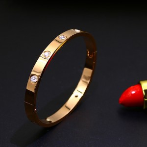 Свежа студен въздух титанов стомана гривна