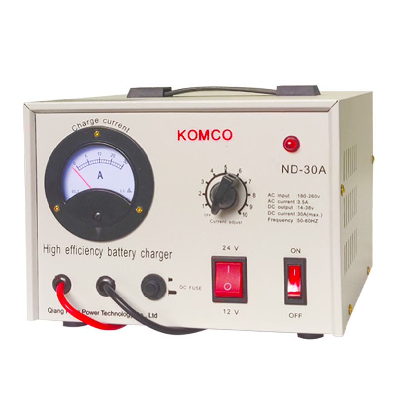 KOMCO AGM започва и спира автомобилното чисто медно зарядно устройство 12V24V интелигентно зарядно устройство с висока мощност.