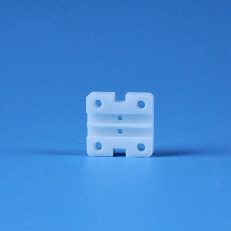 Какви проблеми трябва да се обърне внимание на скриването на циркониевата керамика