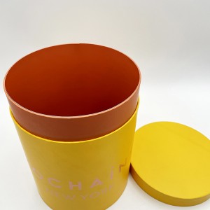 Цилиндрична кутия