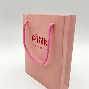 Хартиени торби, които подобряват стойността на марката