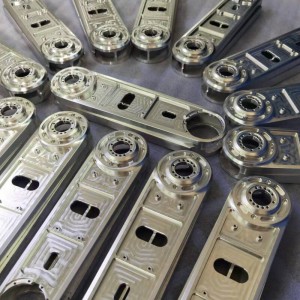 Роботизирани оръжия, части за оборудване, робортични части, CNC обработващи части, CNC стругове, CNC фрезоване, завъртане на CNC