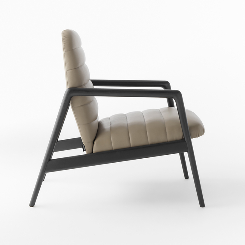 Италиански минималистичен дизайн дървесен салон един диван кожени столове столове всекидневна