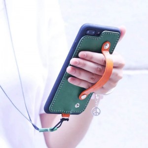 Подходящ е за предпазен кожен калъф за мобилен телефон. Направена е от топ телешка кожа. Кожената кутия е проектирана с каишка за ...