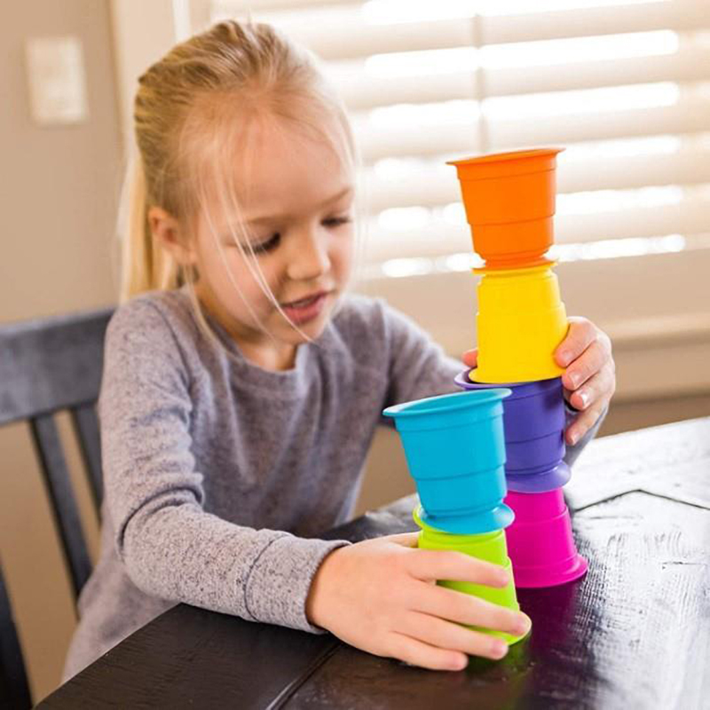 SUCTION KUPZ SILICONE STACKing Cups играчка