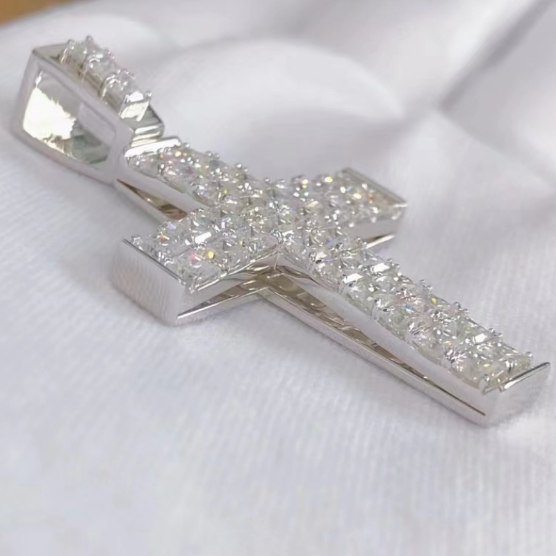 Персонализиран стерлингов сребро 925 с висулка за каменни камъни на Moissanite
