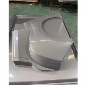 Автомобилна черупка без шофьор