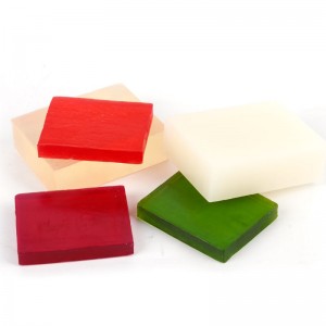 Комплекти за занаяти