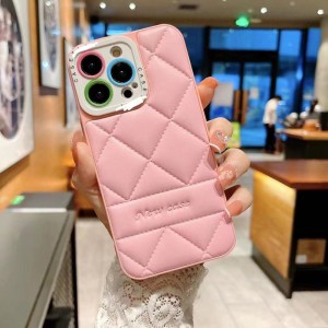 Подходящ за iPhone13Promax Малка ароматна възглавница за въздух 14 агнешки кариран пластир кожена калъф за телефон 12 Защитен калъф