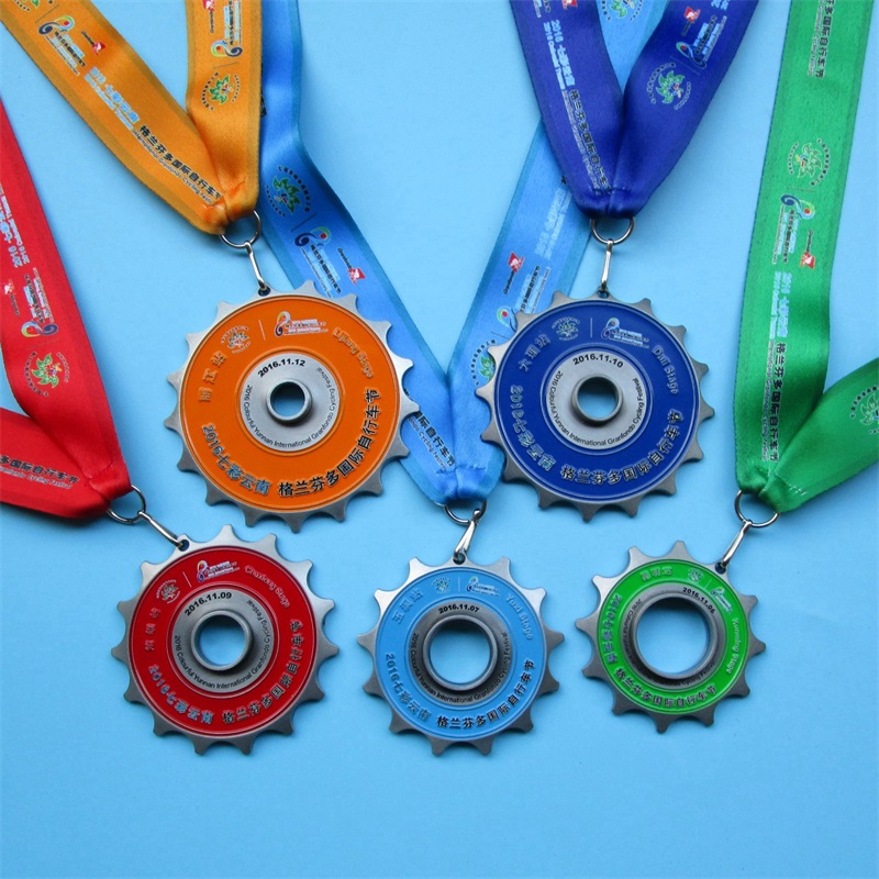 Медал за колоездене с комбинирани медали на Gears Suvenir