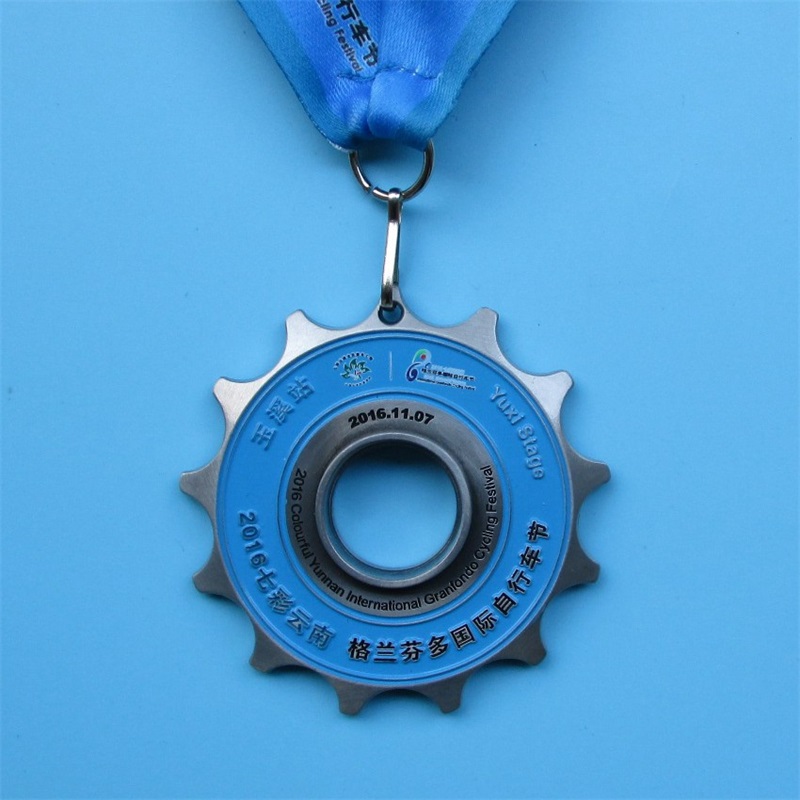 Медал за колоездене с комбинирани медали на Gears Suvenir