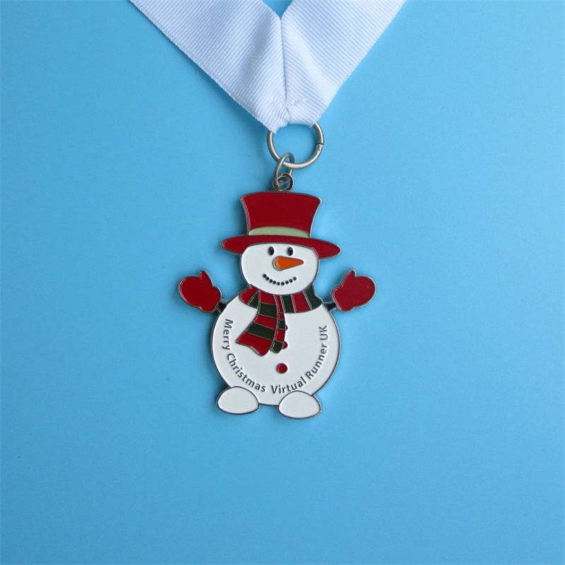 Безплатен професионален дизайн Коледен метален подарък Snow Man Medallion висулка спортен медал