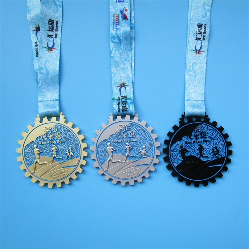 Награден маратон, управляващ персонализиран медал за метален спорт
