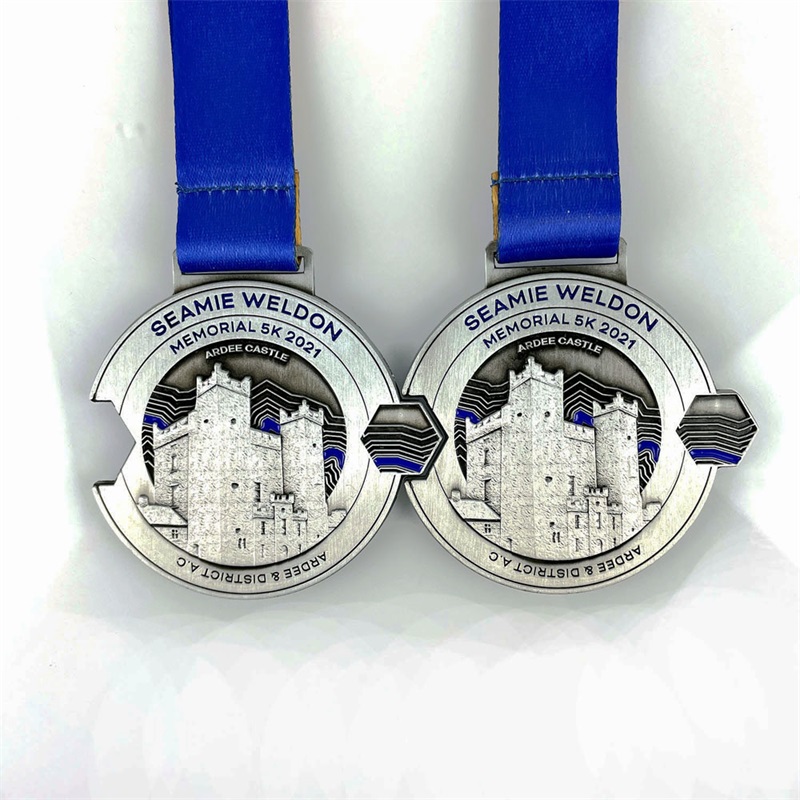 Ръчен дизайн спортни медали за метали Антични покрити медал Шампионска лига
