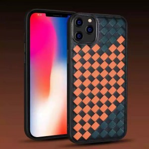 Подходящ е за кутията на мобилния телефон на iPhone 14Pro на Apple. Това е моден класически ръчно изтъкан цветно кожен телефон защитен кож...