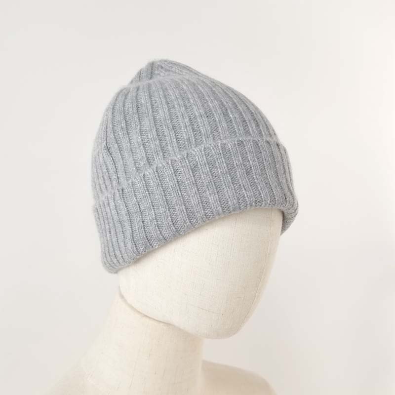 Модна плетена шапка с печат на лого, на едро по поръчка зимни шапки плета жени шапки