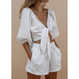 Жените се нахвърлят отгоре&къси панталони