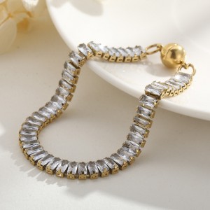 Европа и тенденцията на Съединените щати Титаниев стоманен квадрат циркон ИНС Вятърни орнаменти от неръждаема стомана Клав камъ...