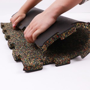 Заключващи гумени рогозки