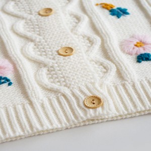 Деца с плетена жилетка с дълги ръкави с дълъг ръкав чист ръчна бродерия