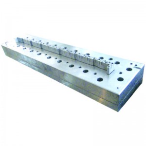 Пластмасова калъфка за екструзия на врати