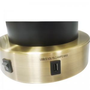 Персонализирана лампа за нощен и античен месин и черно покритие, на/off рокер превключвател, удобен изход и USB порт за зареждане в с...