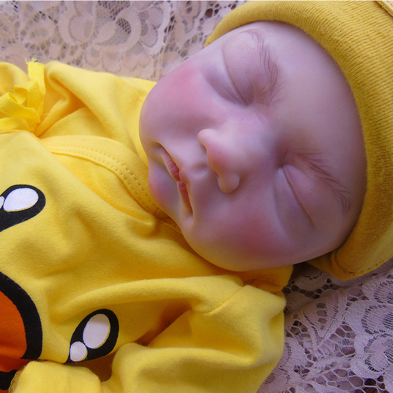 Висока симулация Преродена кукла Силиконовият материал Reborn Baby Seeple Silicone Reborn Doll реалистично (след грим)