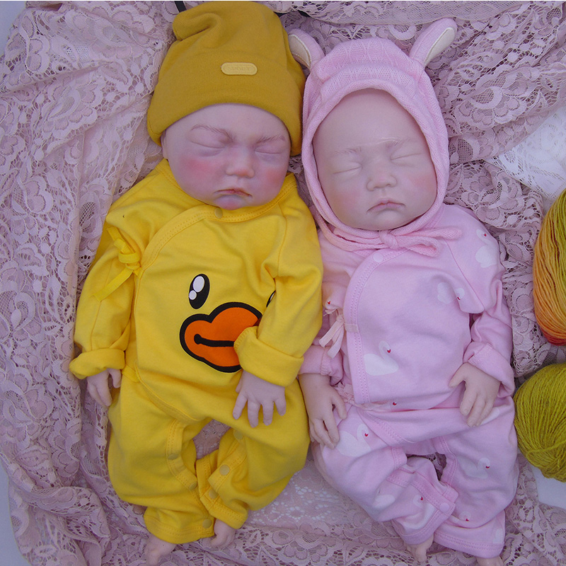 Висока симулация Преродена кукла Силиконовият материал Reborn Baby Seeple Silicone Reborn Doll реалистично (след грим)