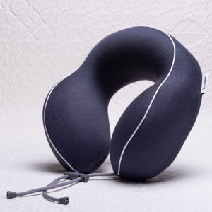 U форма възглавница за пътуване