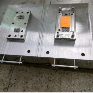 Хардуерна плесен непрекъснато. Единичен удар, композит, рисуване, медна форма, дизайн и производство