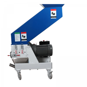 Машина със средна скорост