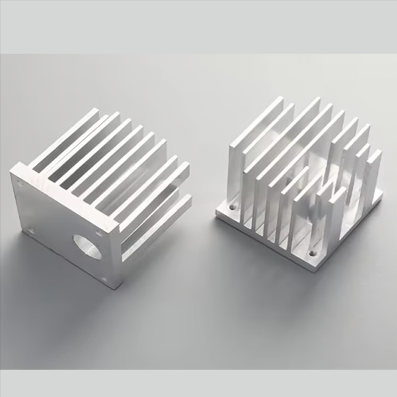 Персонализирано CNC лазерно рязане на ламарина Заваряване на части Услуга за щамповане Обработка на перфорация на алуминиева ламарина Производство