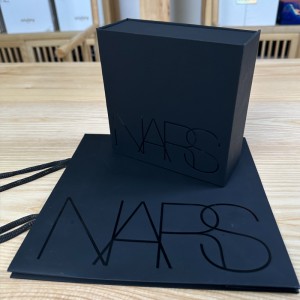 Черна луксозна сгъваема кутия & Комплект чанти