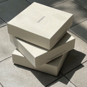 Класическа подаръчна кутия за елегантност