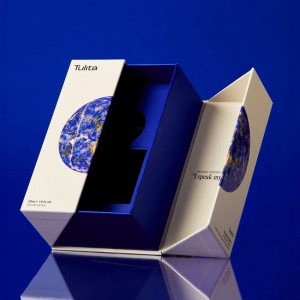 Есенция магнитна кутия