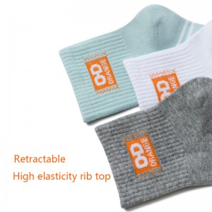 Четири сезона жени в средата-Чорапи на телета